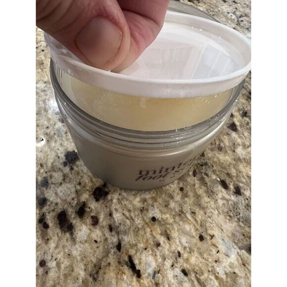 Monat Minterrific Foot Cream 8oz Non-Toxic Hydrating‎ And Monat Foot Scrub NEW! - Picture 10 of 14